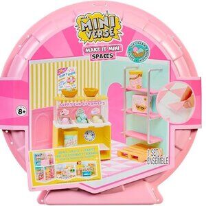 MGA's Miniverse Make It Mini Spaces Ice Cream Shop, Building Set, Customize, DIY